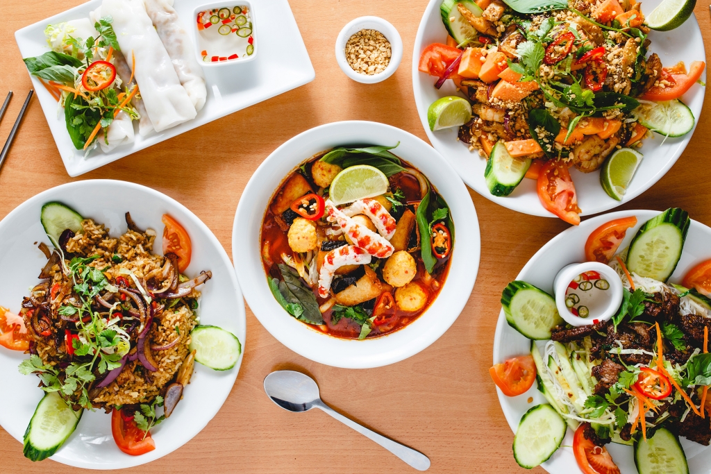Vietnamese restaurant photography